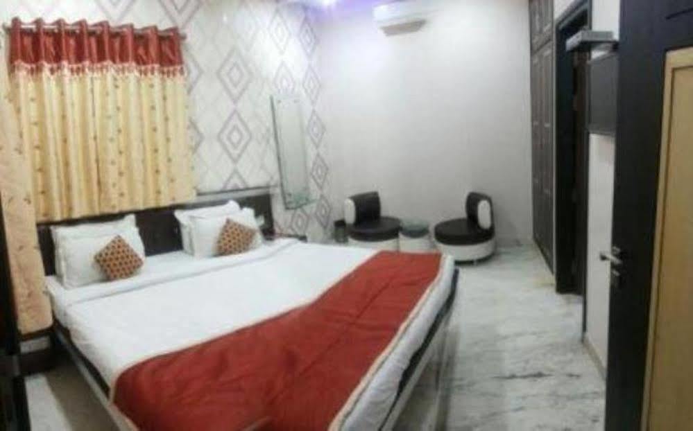 Star Hotel Агра Екстер'єр фото