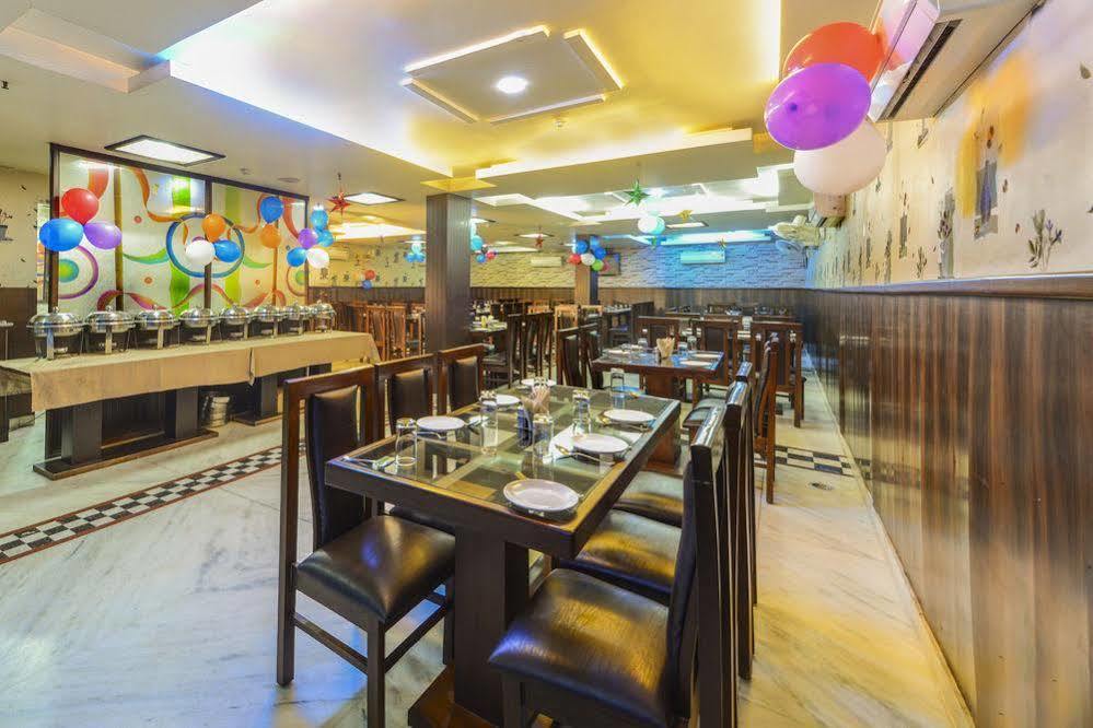 Star Hotel Агра Екстер'єр фото
