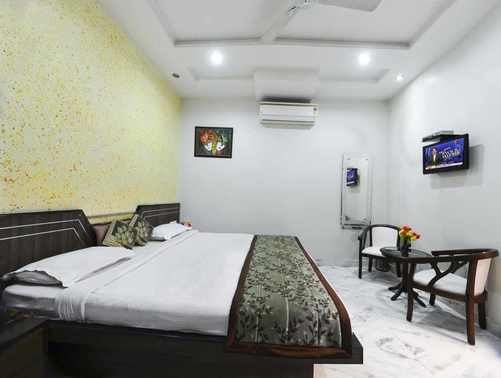 Star Hotel Агра Екстер'єр фото